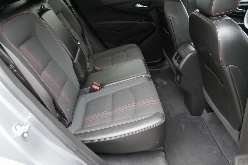 Used 2024 Chevrolet Equinox RS image 24