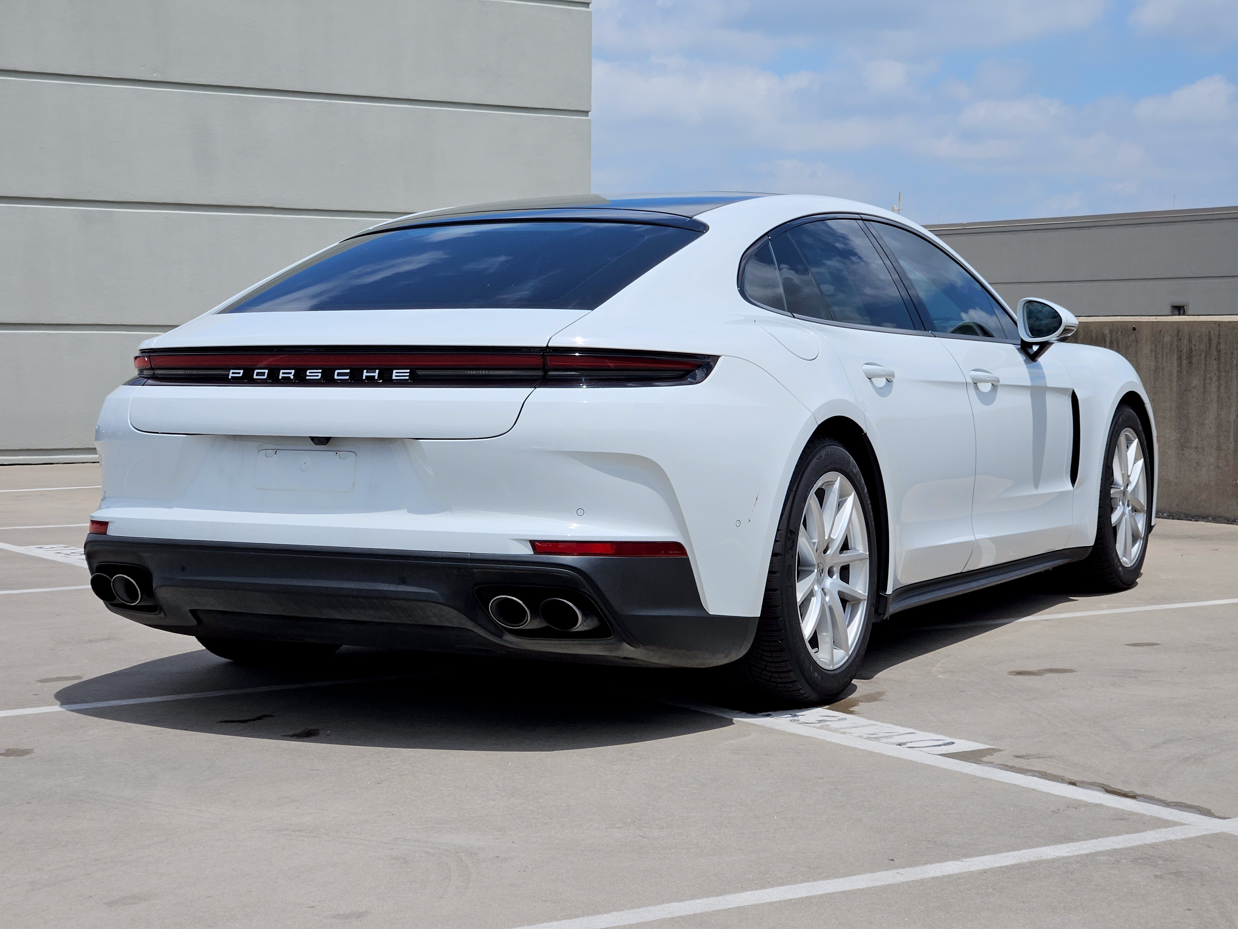 Certified 2024 Porsche Panamera 4 AWD/4WD image 8