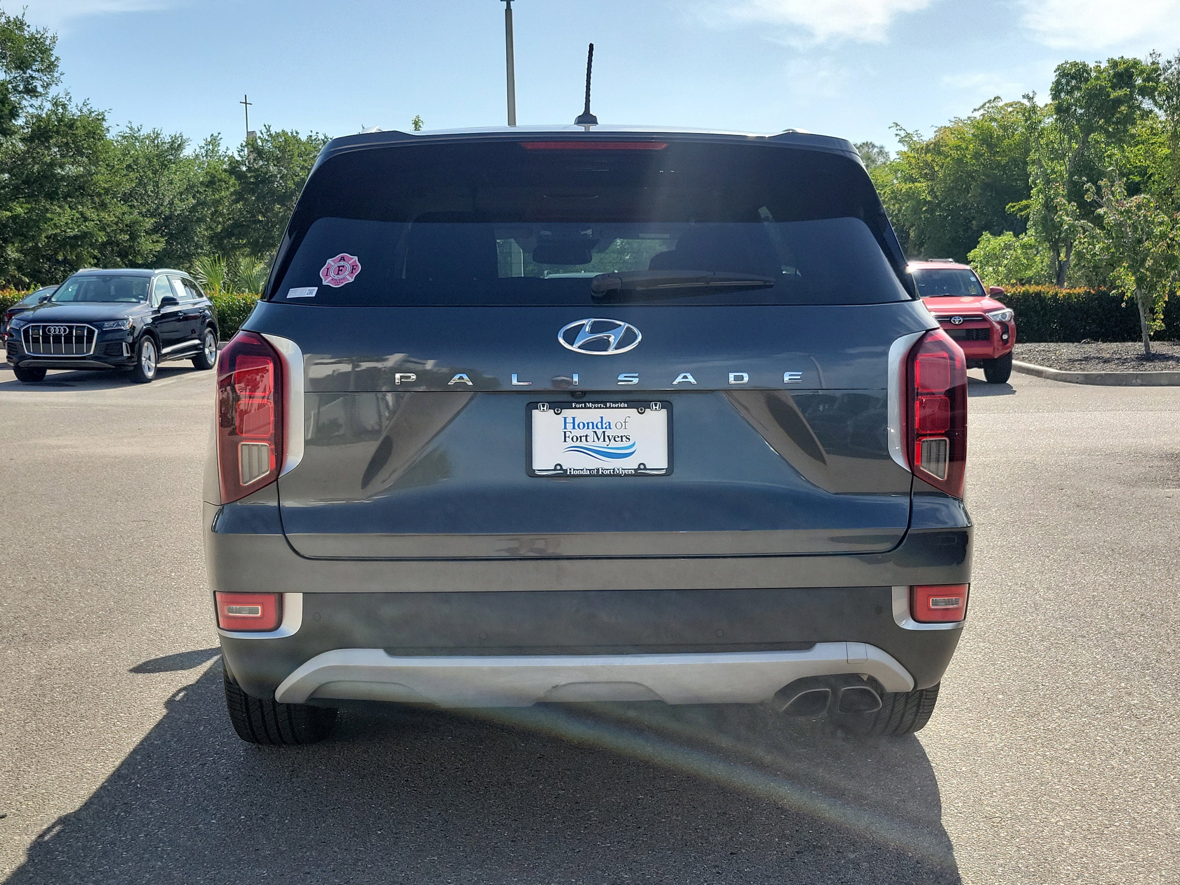 Used 2021 Hyundai Palisade SEL w/ Convenience Package image 5