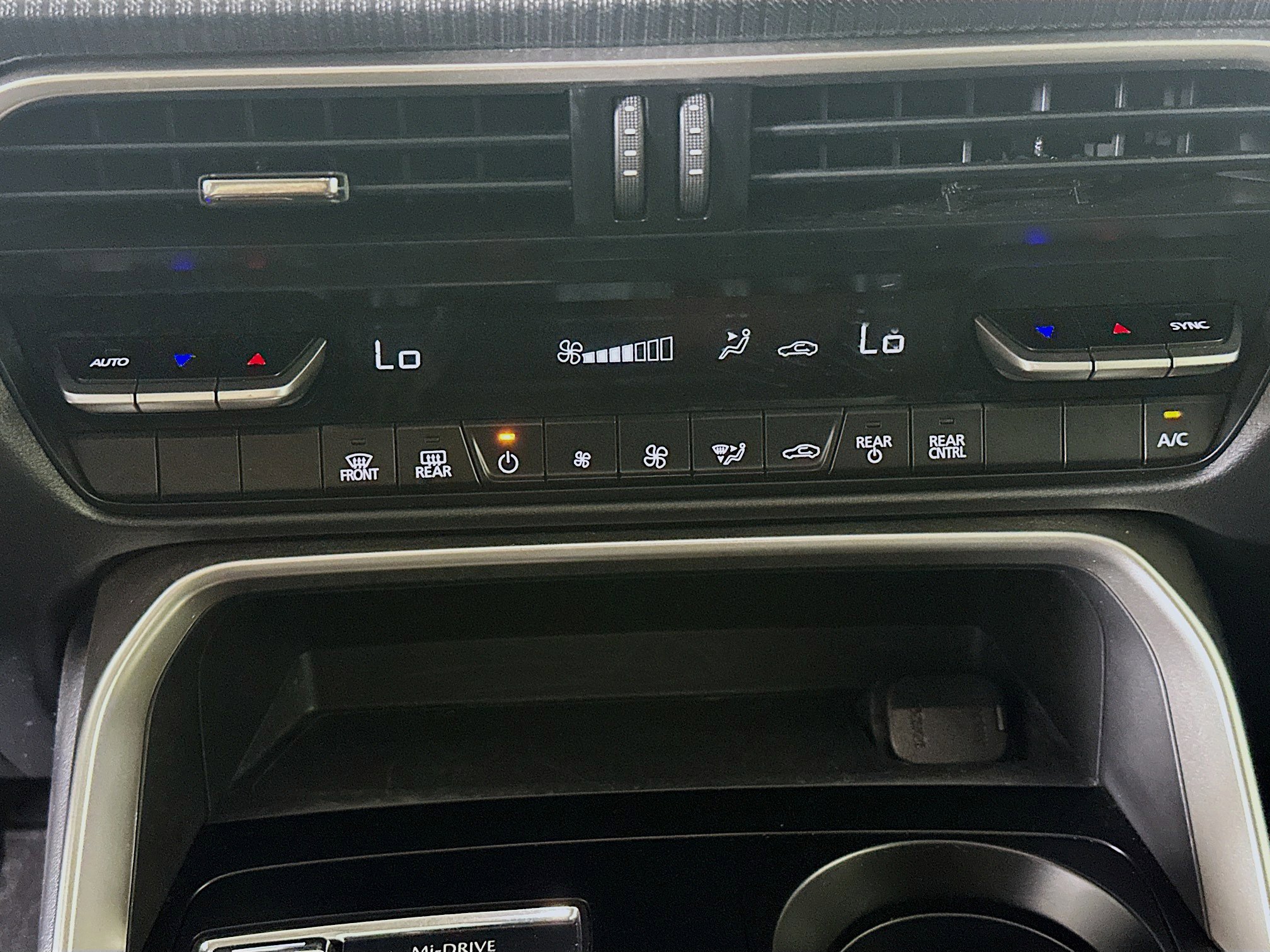 Used 2025 MAZDA CX-90 3.3 Turbo w/ Select Package image 24