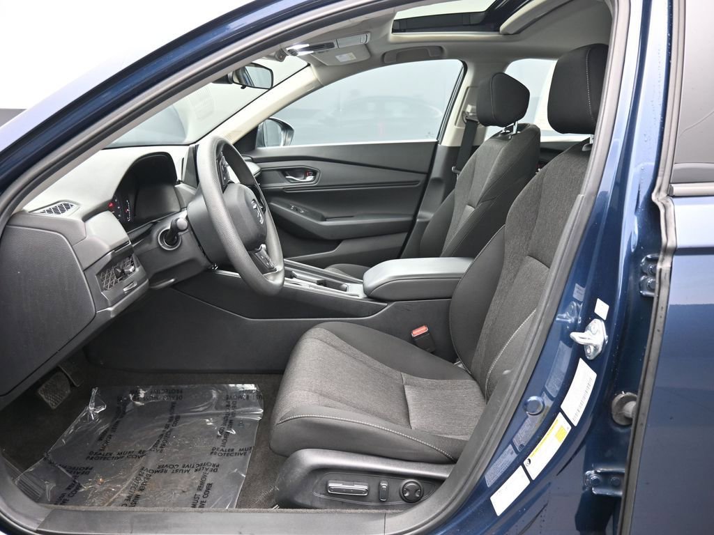 Certified 2024 Honda Accord EX image 32