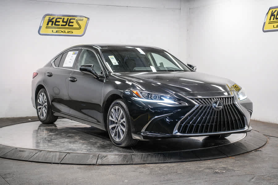Used 2024 Lexus ES 350 w/ Accessory Package (Z2) FWD image 8