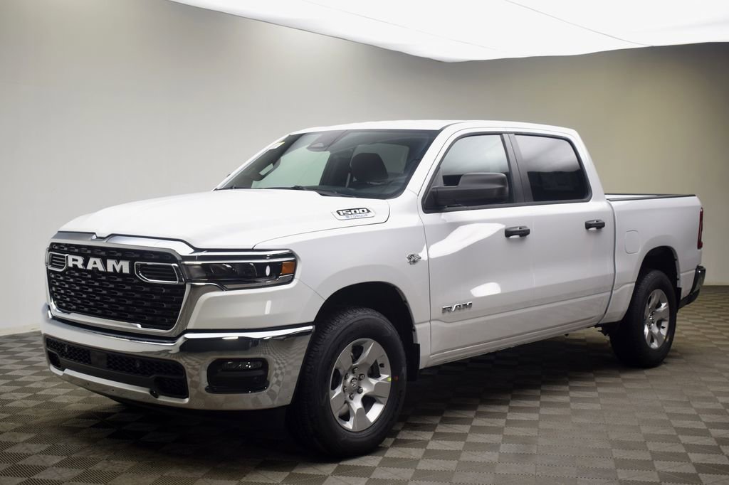 New 2026 RAM 1500 4x4 Crew Cab image 13