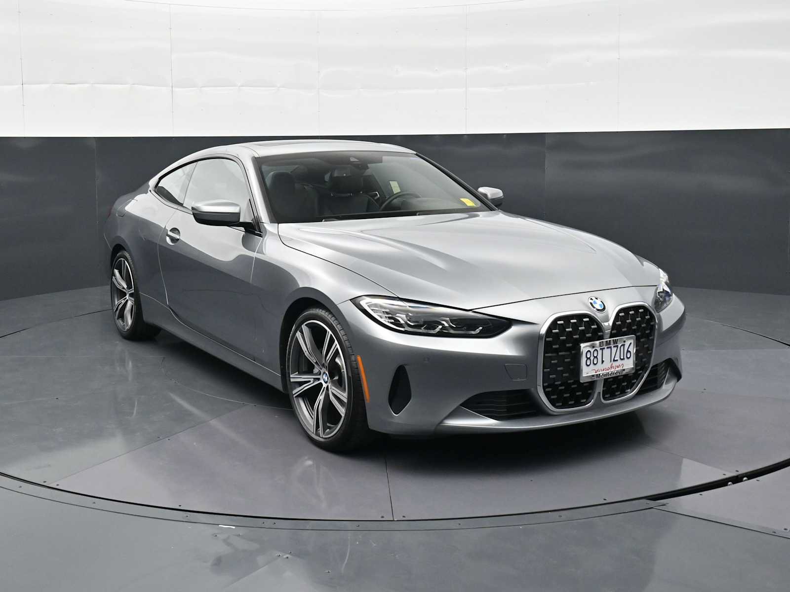 Certified 2023 BMW 430i Coupe w/ Convenience Package RWD image 3