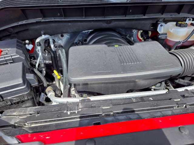Used 2025 Chevrolet Silverado 1500 LT AWD/4WD image 21
