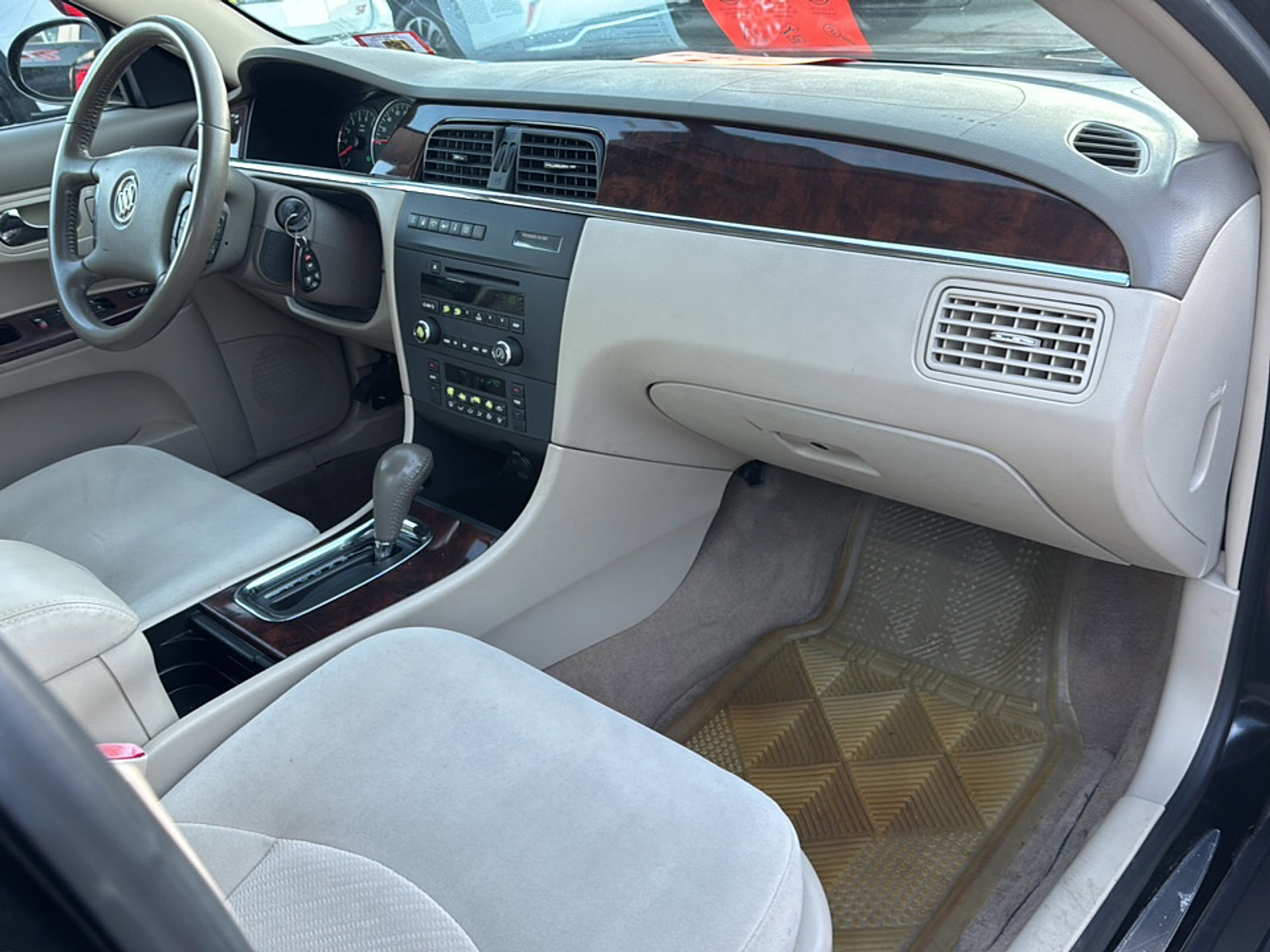 Used 2007 Buick LaCrosse CX w/ Chrome Enhancement Package image 11