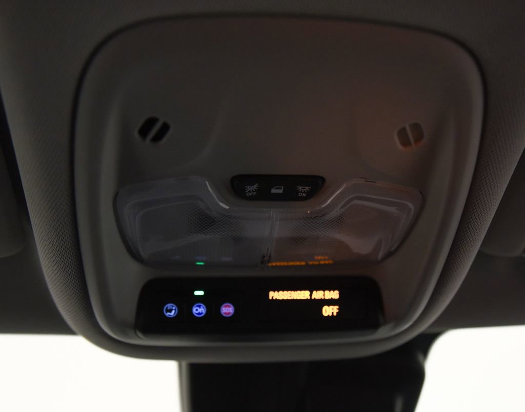 Used 2025 Chevrolet TrailBlazer LS image 24