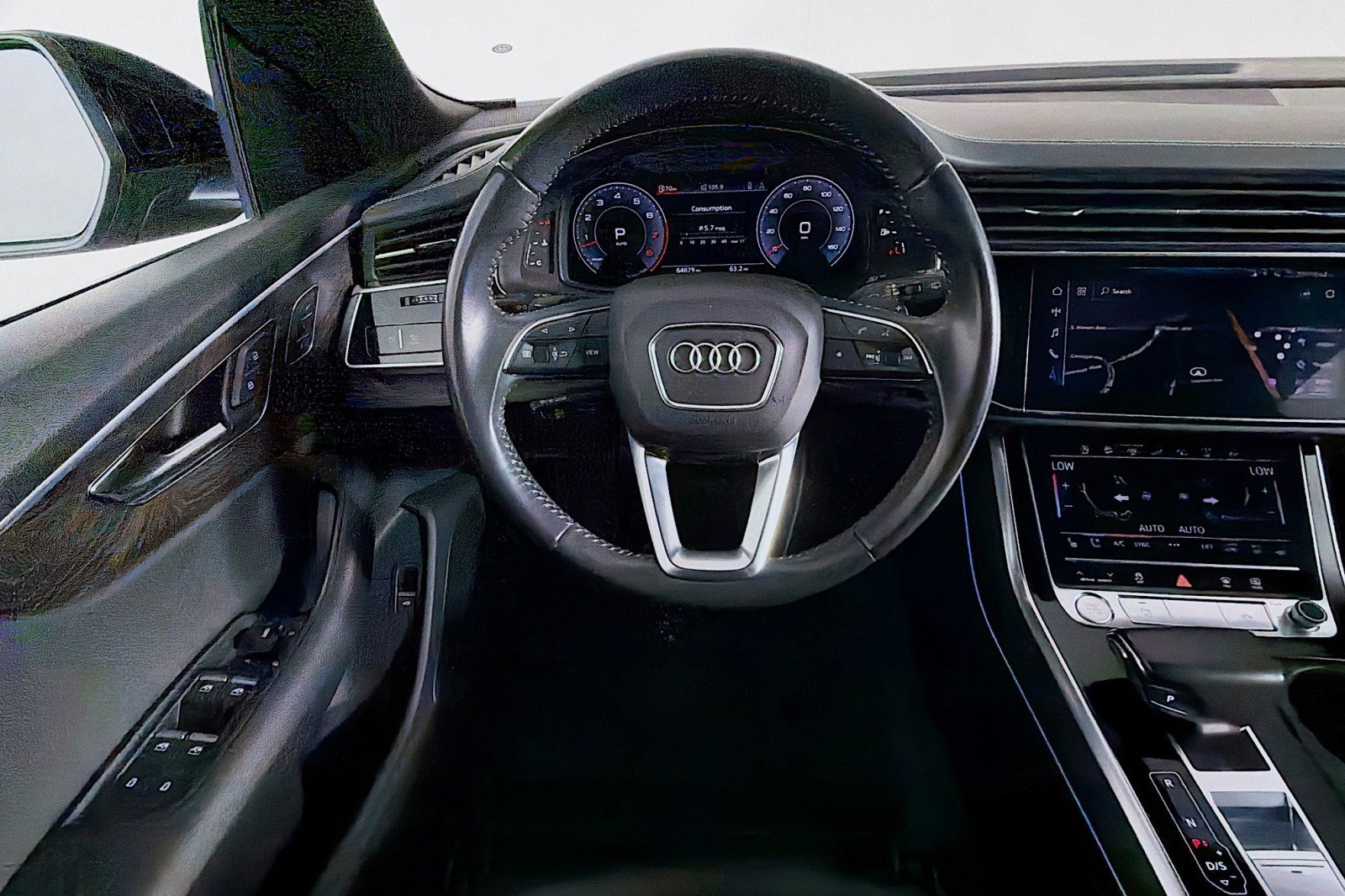 Used 2019 Audi Q8 Prestige w/ Towing Package AWD/4WD image 5
