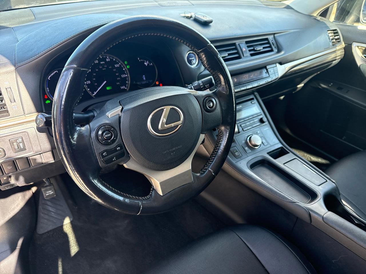 Used 2016 Lexus CT 200h w/ Accessory Package 2 image 27