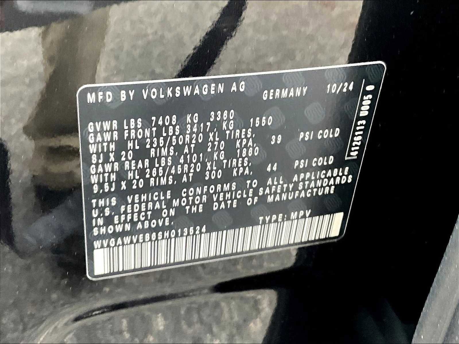 New 2025 Volkswagen ID. Buzz Pro S image 17