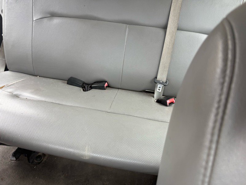 Used 2009 Ford E-350 and Econoline 350 Extended Wagon Super Duty image 13