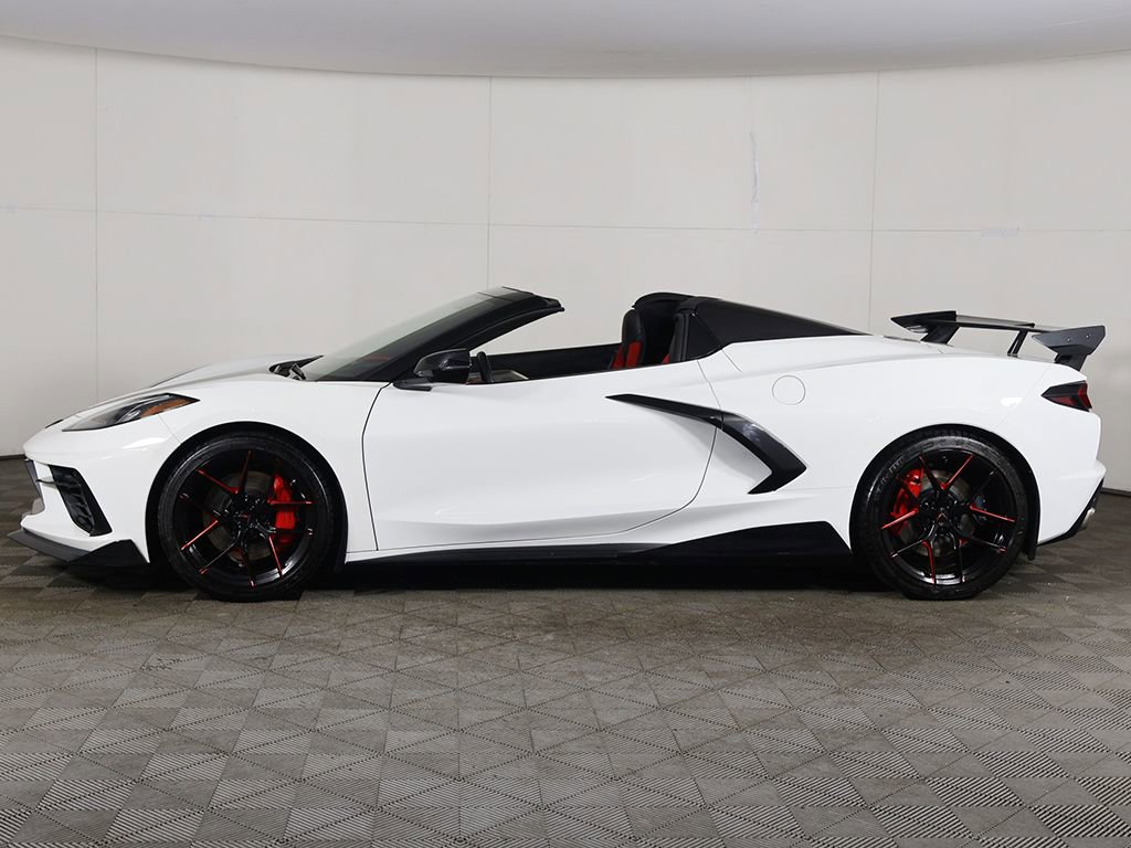 Used 2023 Chevrolet Corvette Stingray Premium Conv w/ Z51 Performance Package image 23