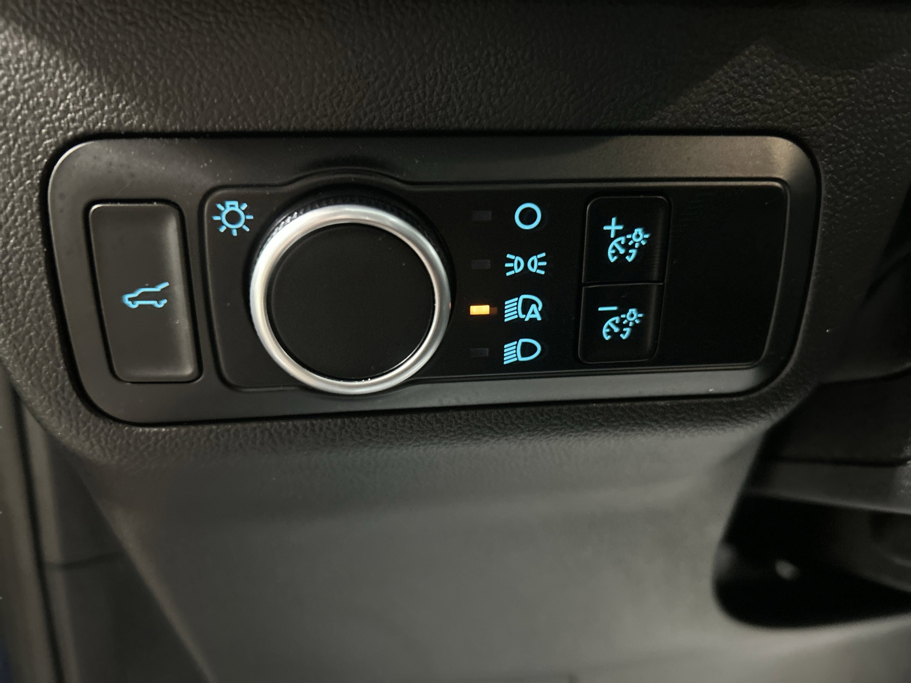 Used 2023 Ford Escape Active image 16