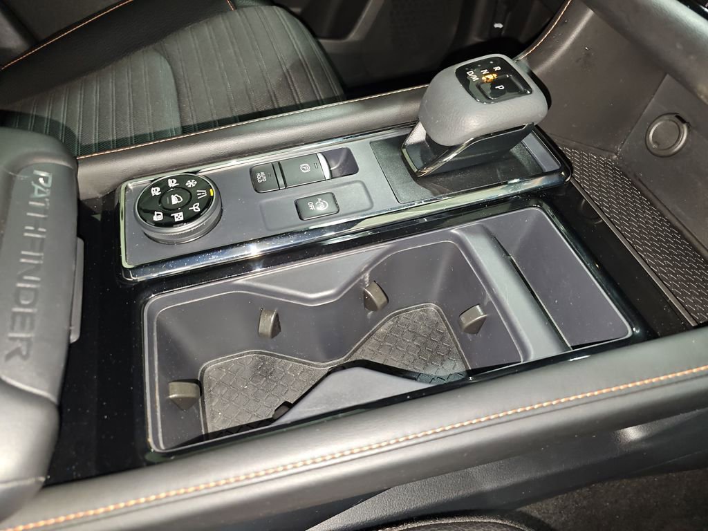 Used 2024 Nissan Pathfinder Rock Creek image 19