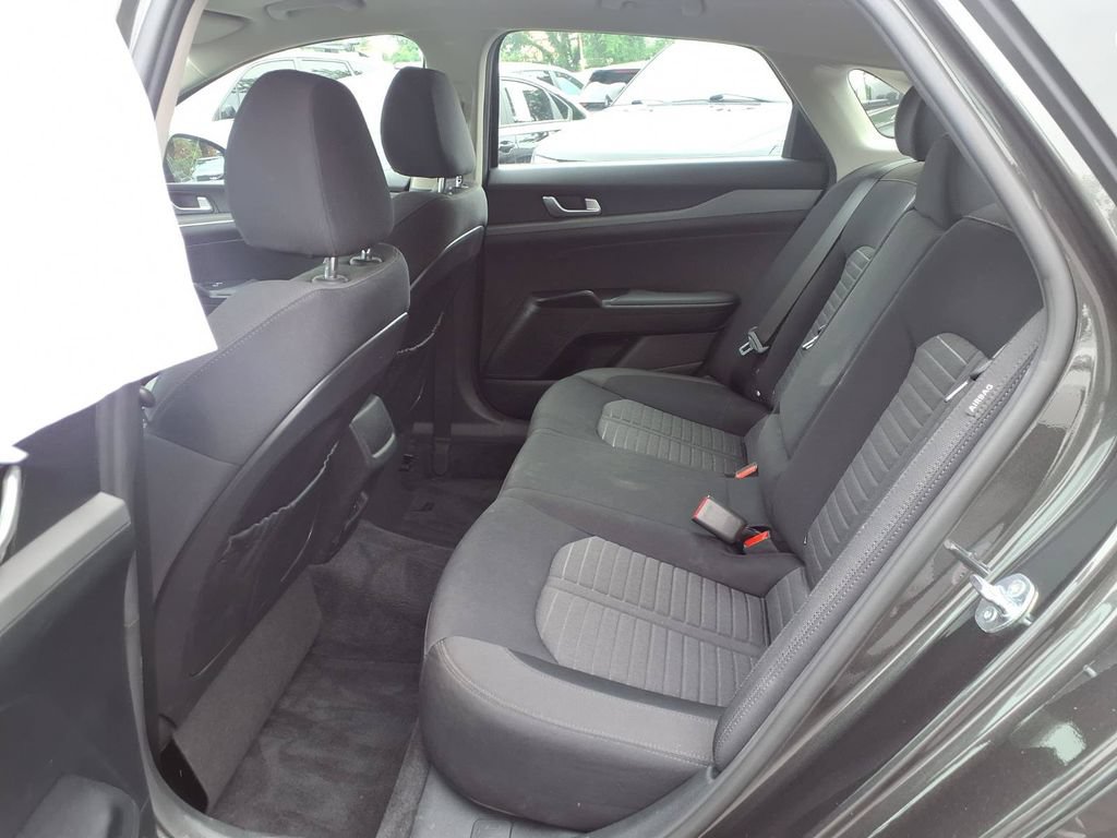 Used 2025 Kia K5 LXS FWD image 17