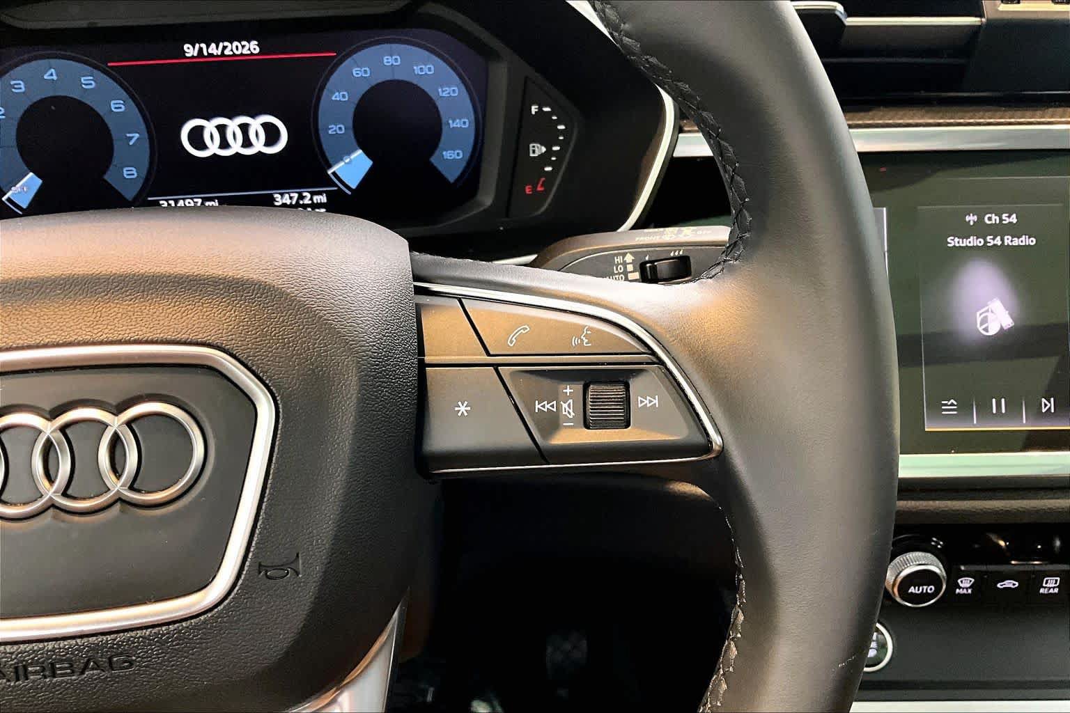 Used 2024 Audi Q3 2.0T Premium w/ Convenience Package AWD/4WD image 25