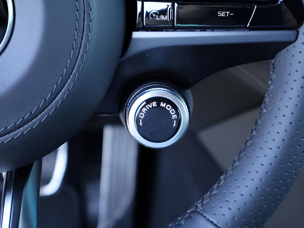 Used 2025 Maserati Grecale Modena image 34