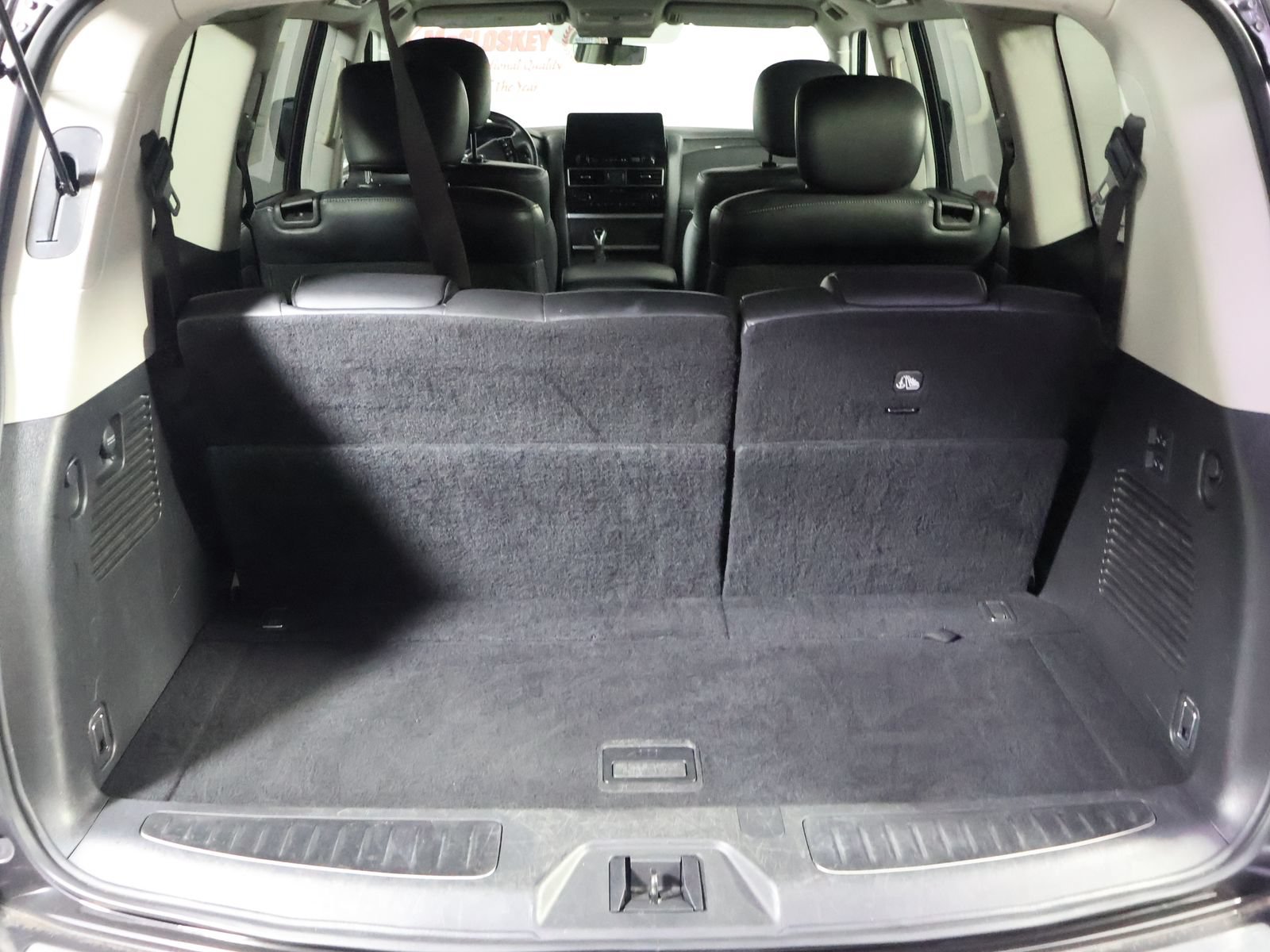 Used 2024 INFINITI QX80 Luxe AWD/4WD image 12