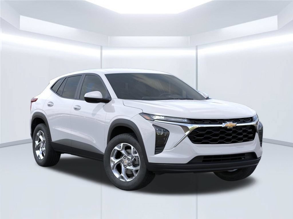 New 2026 Chevrolet Trax LS w/ LS Convenience Package FWD image 10
