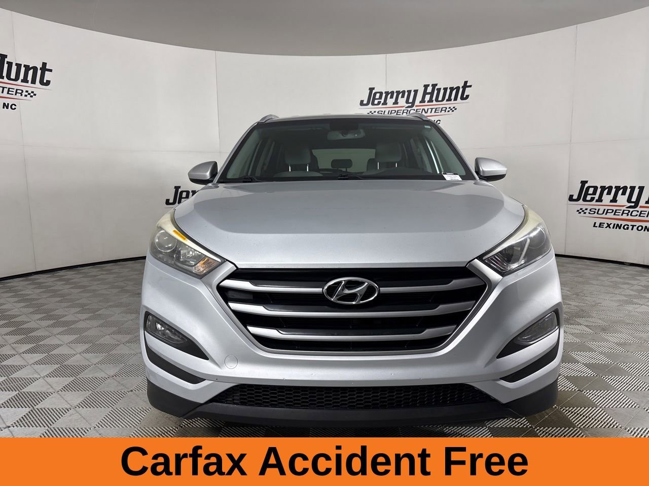 Used 2018 Hyundai Tucson SEL FWD image 4