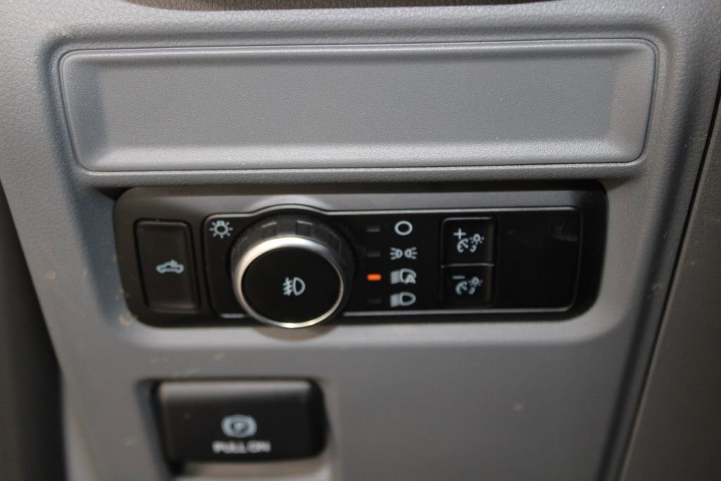 Used 2024 Ford F150 XLT w/ Tow/Haul Package image 44