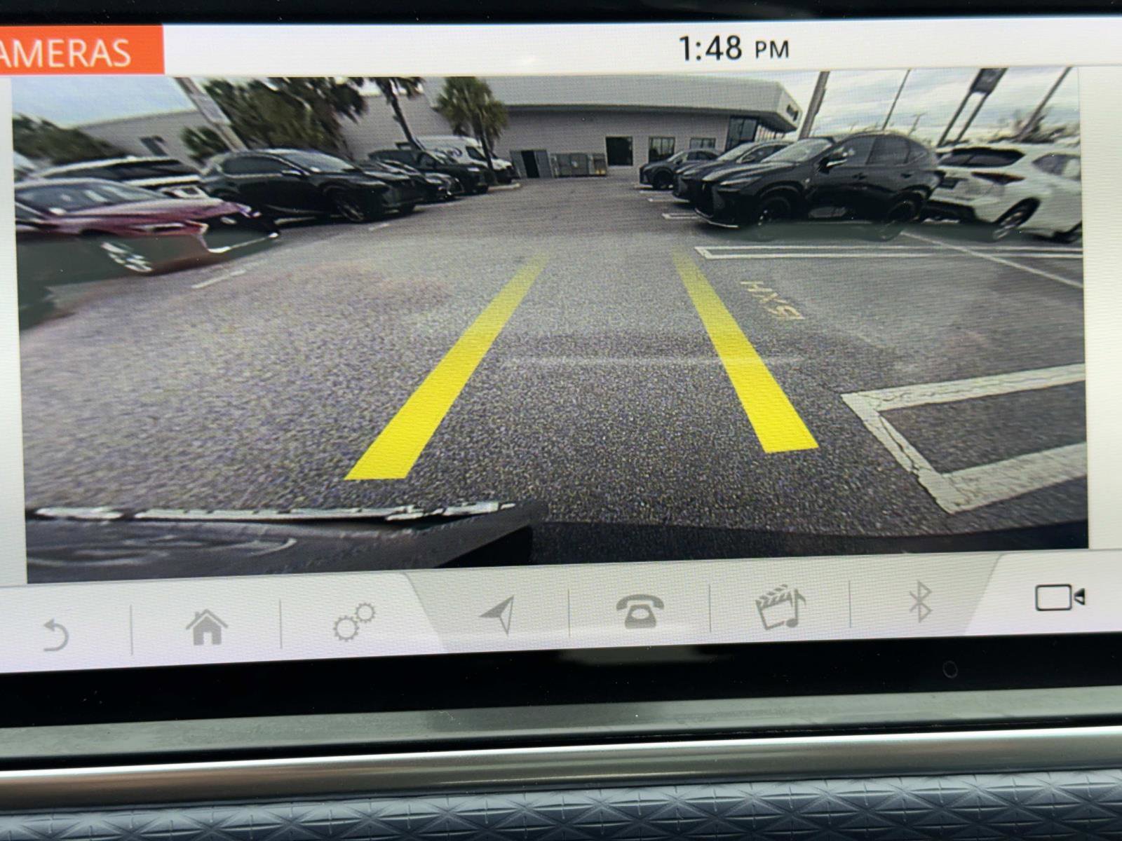 Used 2020 Land Rover Range Rover Velar R-Dynamic S image 25