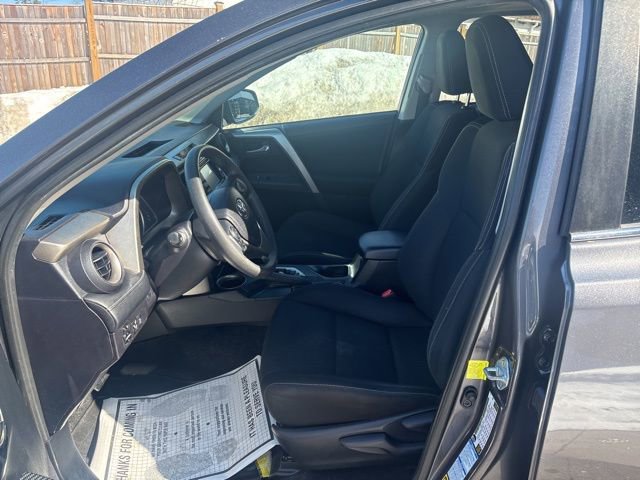 Used 2015 Toyota RAV4 XLE image 10