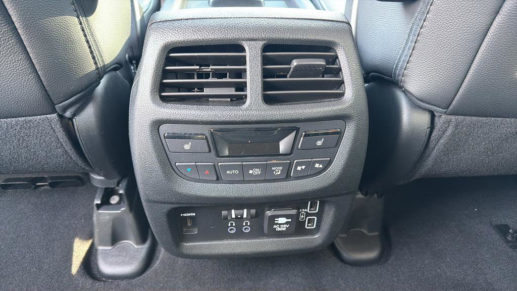 Used 2021 Honda Pilot Elite image 18