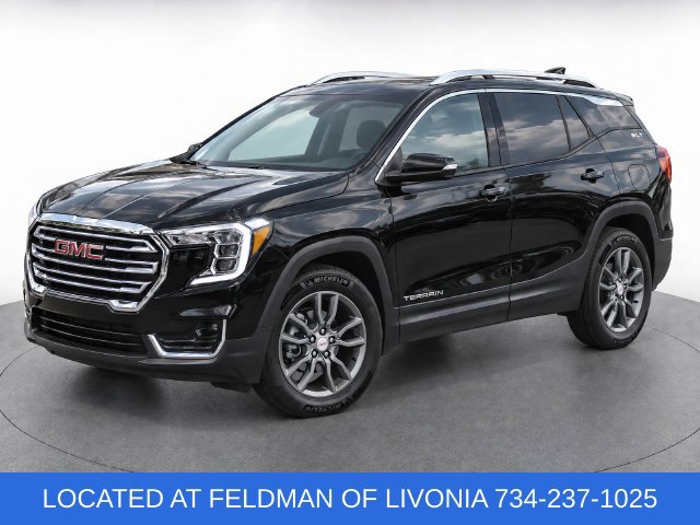 Certified 2024 GMC Terrain SLT w/ LPO, Floor Liner Package AWD/4WD image 1