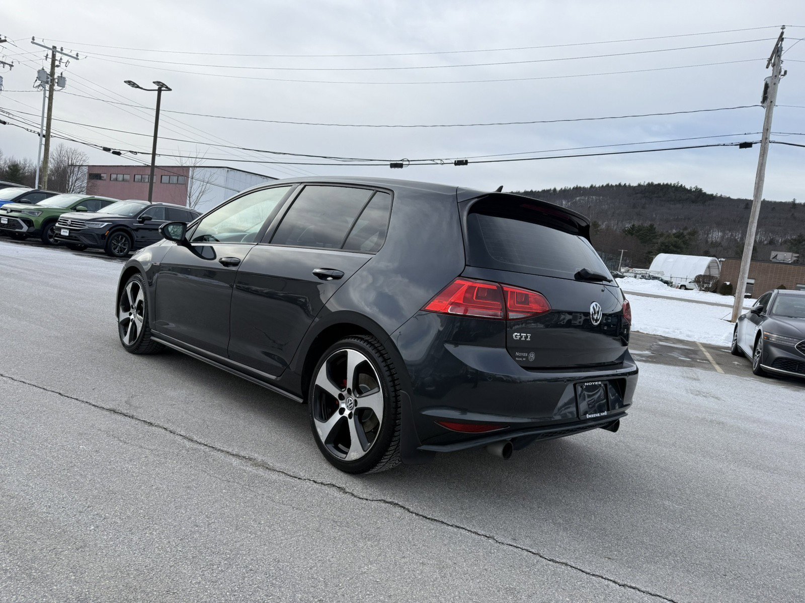 Used 2015 Volkswagen GTI SE w/ Lighting Package (SEL) image 7