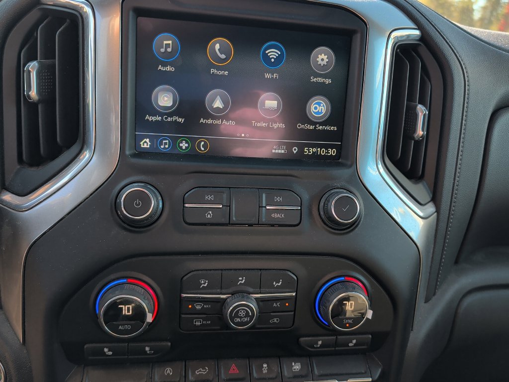 Used 2021 Chevrolet Silverado 1500 LT w/ Bed Protection Package AWD/4WD image 12