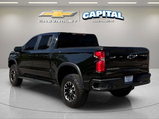 Used 2024 Chevrolet Silverado 1500 ZR2 w/ Technology Package image 5