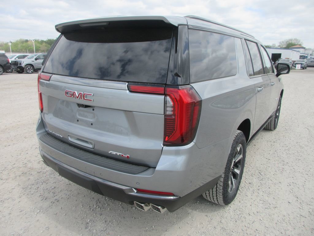 New 2026 GMC Yukon XL AT4 image 4