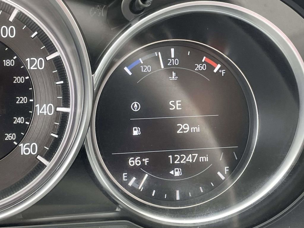 Used 2025 MAZDA CX-5 Carbon Edition image 27