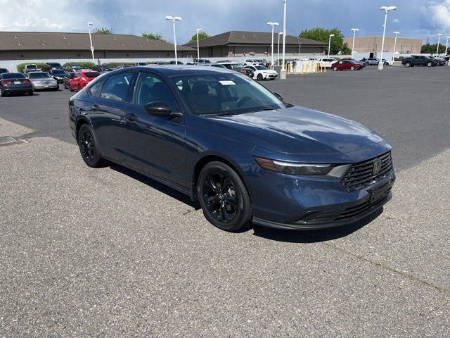 Used 2025 Honda Accord SE image 1