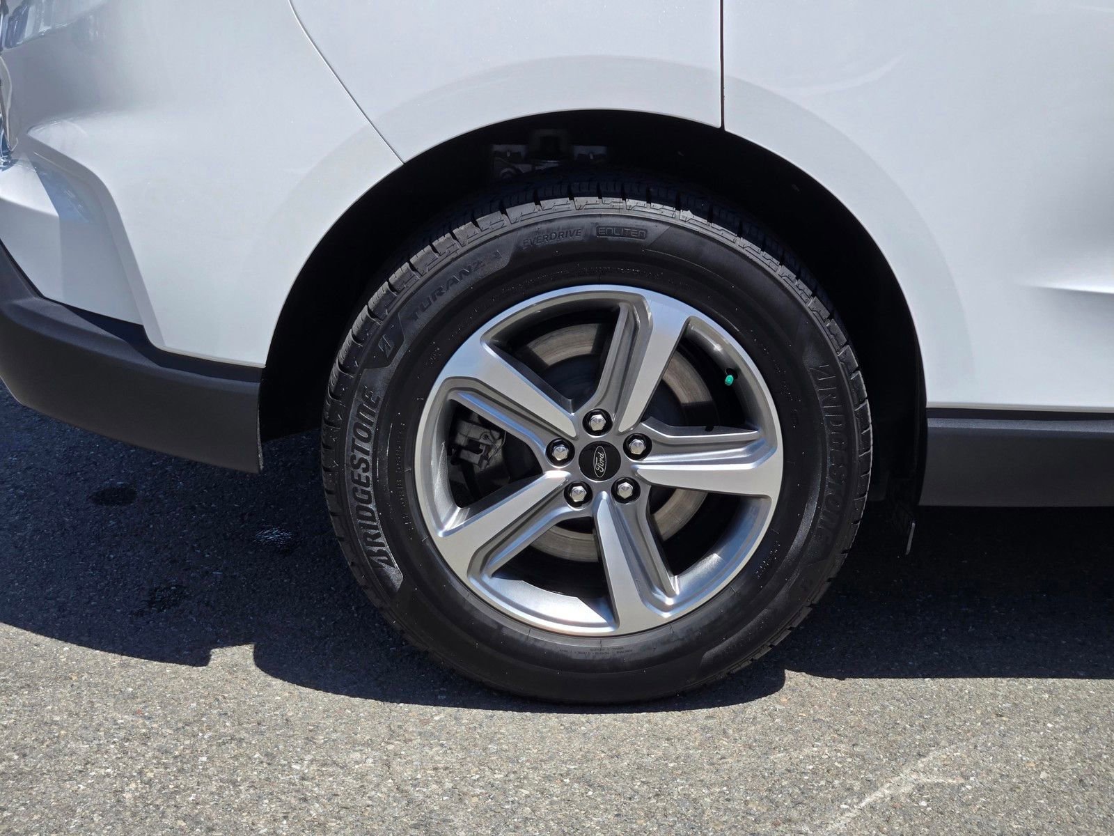 Certified 2023 Ford Edge SEL w/ Convenience Package AWD/4WD image 10