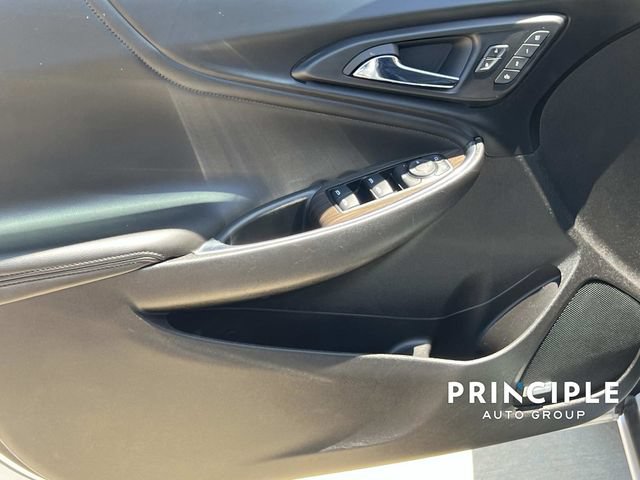 Used 2023 Chevrolet Malibu LT w/ Sport Edition FWD image 12