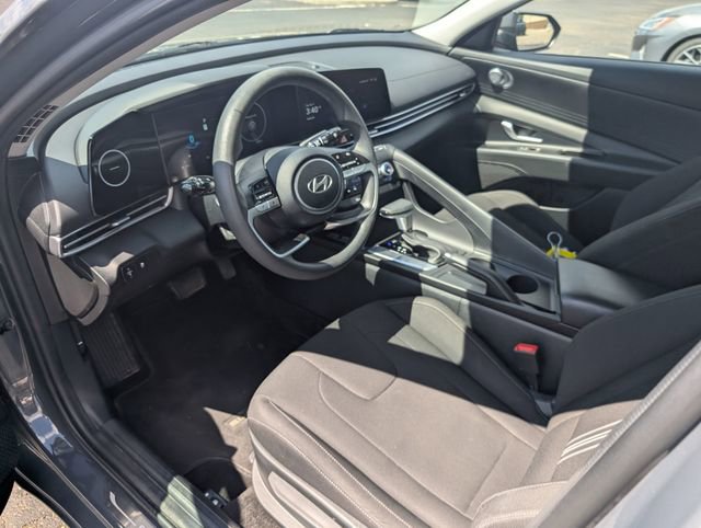Used 2024 Hyundai Elantra SEL FWD image 12