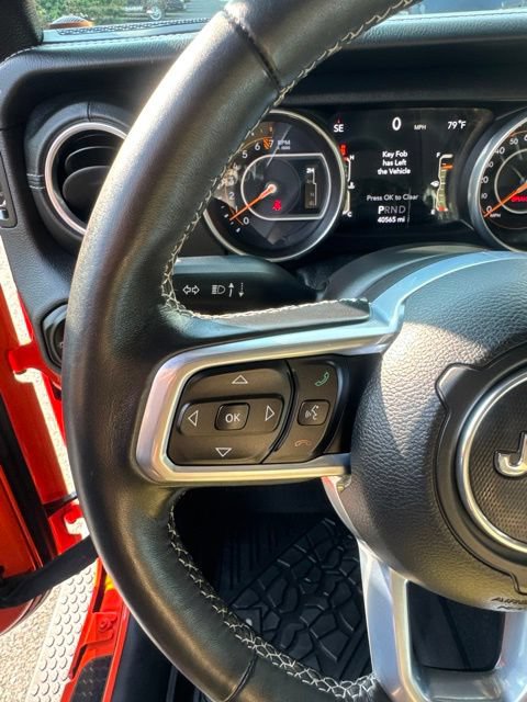 Used 2018 Jeep Wrangler Unlimited Sahara AWD/4WD image 25