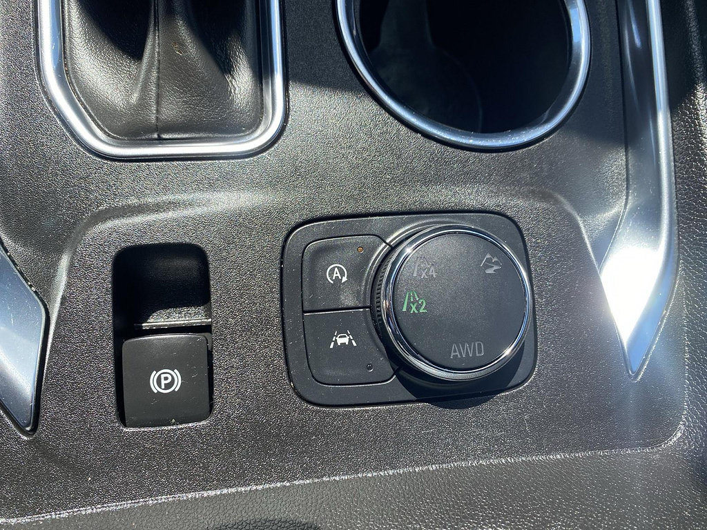 Used 2023 Chevrolet Traverse LT w/ LPO, Floor Liner Package AWD/4WD image 57