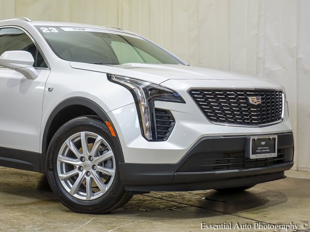 Certified 2023 Cadillac XT4 Luxury w/ Cold Weather Package image 5