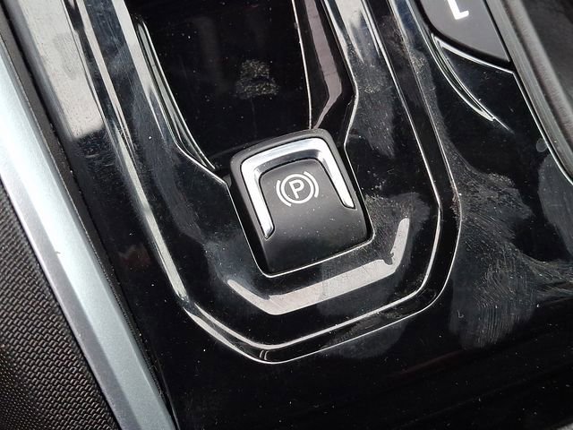 Used 2023 Chevrolet Colorado LT w/ LT Convenience Package II image 28