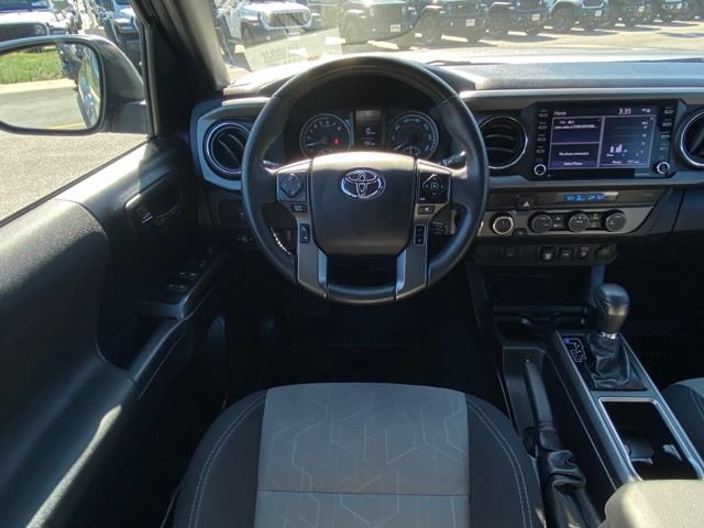 Used 2021 Toyota Tacoma TRD Off-Road AWD/4WD image 25