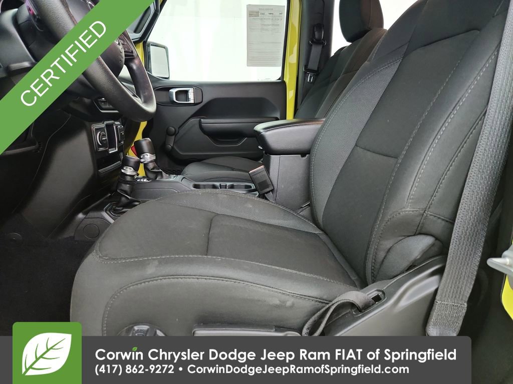 Certified 2022 Jeep Wrangler Sport AWD/4WD image 19