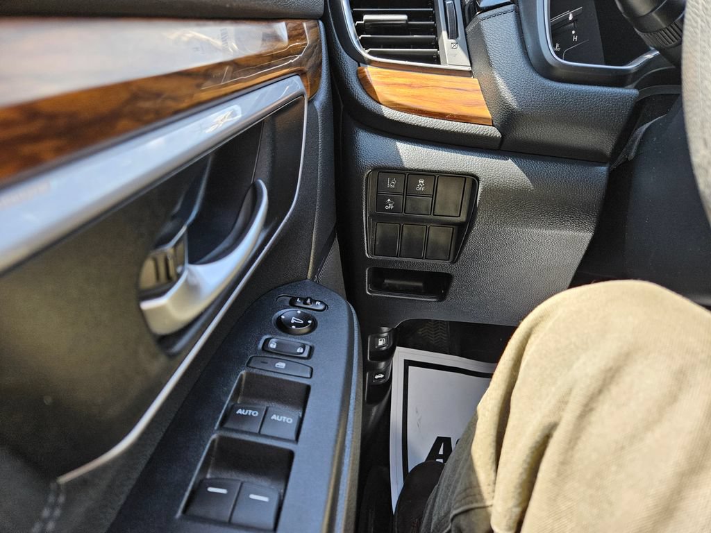 Used 2017 Honda CR-V EX image 10