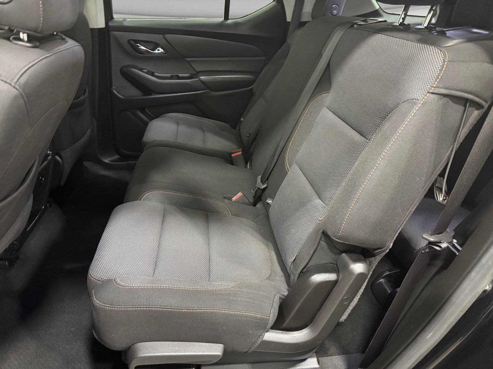 Used 2018 Chevrolet Traverse LS AWD/4WD image 14