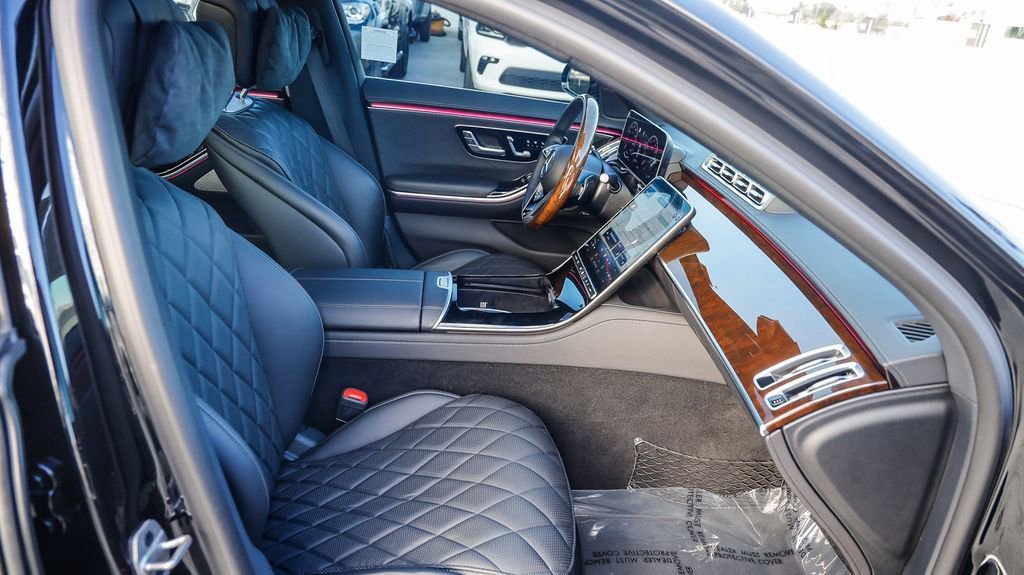 Used 2024 Mercedes-Benz S 580 4MATIC Sedan image 19