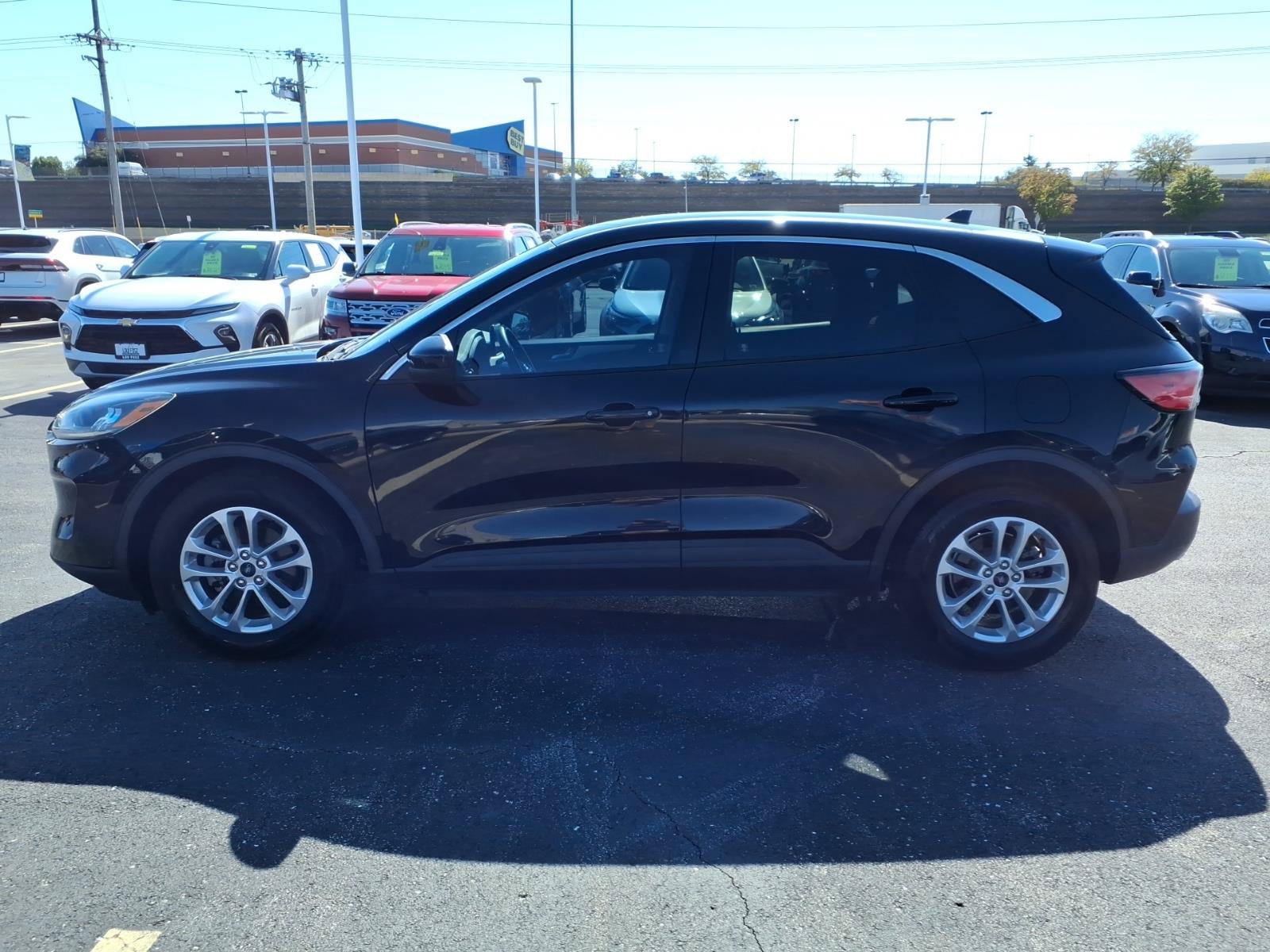 Used 2020 Ford Escape SE FWD image 4
