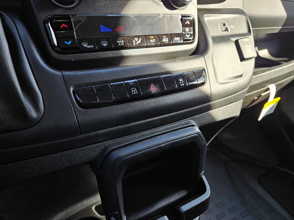 New 2026 RAM ProMaster 1500 w/ Convenience Group image 23