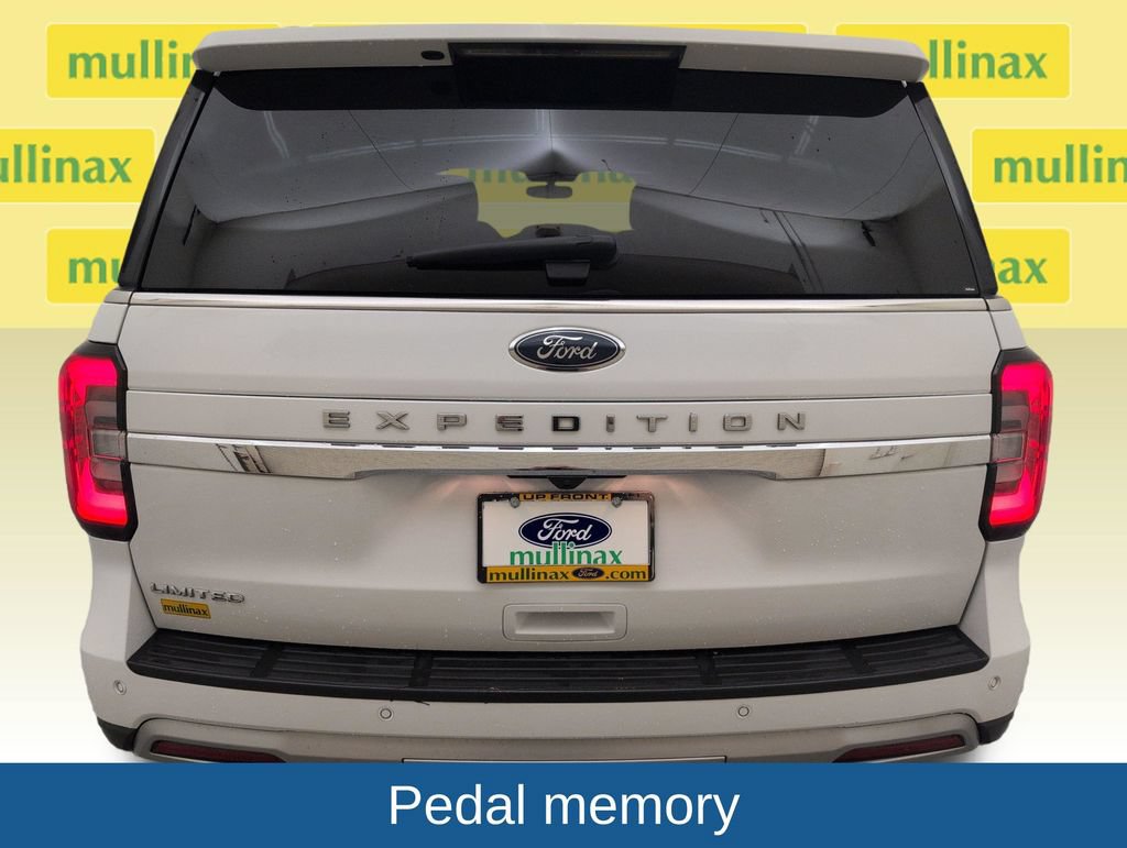 Certified 2024 Ford Expedition Limited RWD image 29